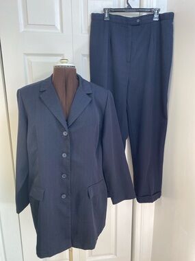PENNs Classic Women's Formal Business Suit, Navy Blazer Trouser Set, 18 Plus